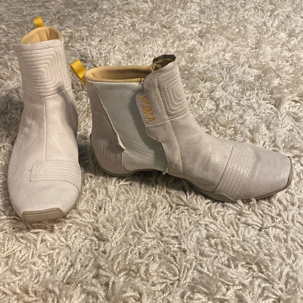 ultra rare puma choke mid shoes